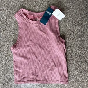 Hollister crop, pink NWT